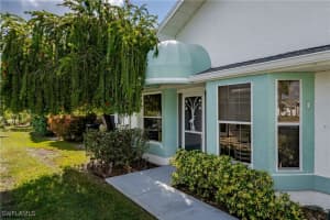 1933 GOLFSIDE VILLAGE Drive, Lehigh Acres, FL 33936 - MLS#225077129