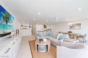 2850 Gulf Shore Boulevard, Naples, FL 34103 - MLS#225077139