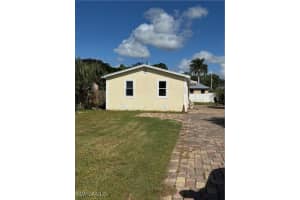 10161 Carolina Street, Bonita Springs, FL 34135 - MLS#225077156