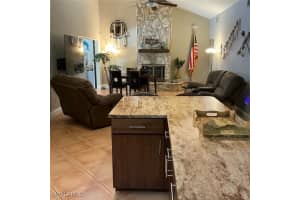 882 Bluebird Street, Naples, FL 34104 - MLS#225077182