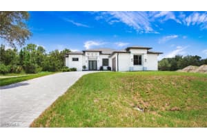 1809 Monroe Avenue, Lehigh Acres, FL 33972 - MLS#225077187