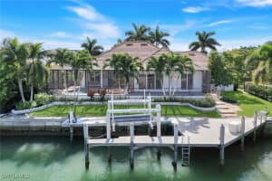 864 Magnolia Court, Marco Island, FL 34145 - MLS#225077225