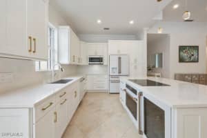 3833 Huelva Court, Naples, FL 34109 - MLS#225077228