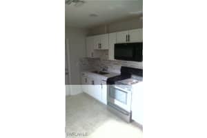 589 106th Avenue, Naples, FL 34108 - MLS#225077232