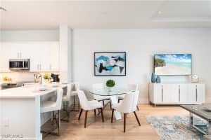 101 8th St S 202, Naples