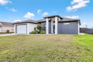 502 25th Place, Cape Coral, FL 33991 - MLS#225077253