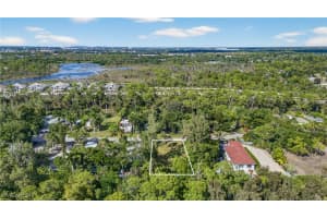 2650 Holly Avenue, Naples, FL 34112 - MLS#225077265