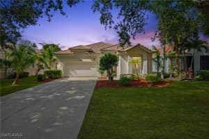 2318 Bainmar Drive, Lehigh Acres, FL 33973 - MLS#225077267