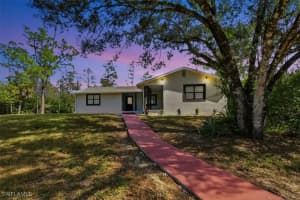 360 Desoto Boulevard, Naples, FL 34117 - MLS#225077280