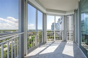 4255 GULF SHORE Boulevard, Naples, FL 34103 - MLS#225077284