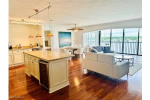 2750 Gulf Shore Boulevard, Naples, FL 34103 - MLS#225077295