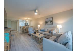 4556 ANDOVER Way, Naples, FL 34112 - MLS#225077301