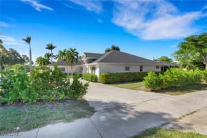 1377 Coconut Drive, Fort Myers, FL 33901 - MLS#225077348