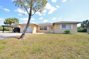 1579 25th St Sw, Naples