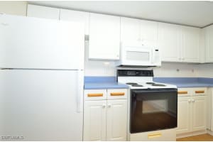 1579 25th Street, Naples, FL 34117 - MLS#225077373