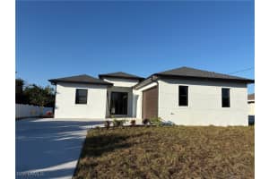 3704 12th St SW, Lehigh Acres, FL 33976 - MLS#225077386