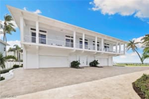 40 32nd Avenue, Naples, FL 34102 - MLS#225077390