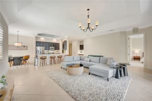 7168 Lemuria Cir 1702, Naples