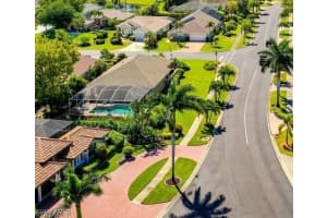 841 Mount Hood Court, Naples, FL 34104 - MLS#225077450