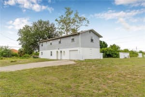 3303 6th Street, Lehigh Acres, FL 33976 - MLS#225077498