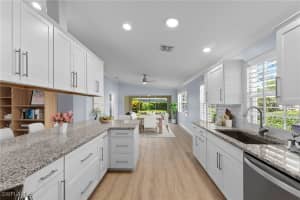 5785 Drummond Way, Naples, FL 34119 - MLS#225077514