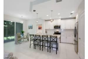 2343 Sheen Ln 401, Naples