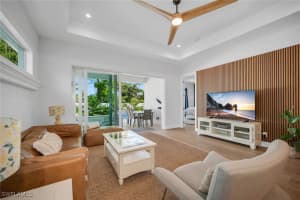 789 109th Avenue, Naples, FL 34108 - MLS#225077535