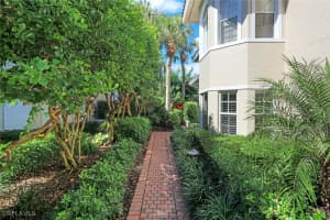 8453 Abbington Circle, Naples, FL 34108 - MLS#225077556