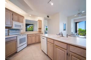 6520 Valen Way, Naples, FL 34108 - MLS#225077584