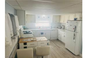 471 Palm Drive, Naples, FL 34114 - MLS#225077593