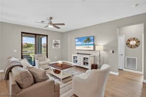 13826 Hunter Oak Drive, Fort Myers, FL 33913 - MLS#225077613