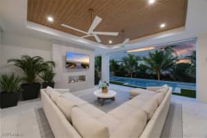 493 8th Avenue, Naples, FL 34102 - MLS#225077622