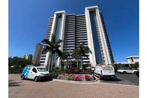 6825 Grenadier Boulevard, Naples, FL 34108 - MLS#225077651