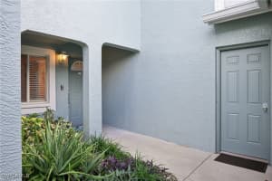 845 New Waterford Drive, Naples, FL 34104 Sold 01/01/26