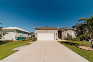 122 Glades Drive, Rotonda West, FL 33947 Sold 12/11/25