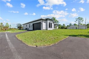 2557 8th Avenue, Naples, FL 34117 - MLS#225077699