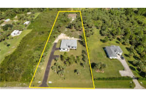 2557 8th Avenue, Naples, FL 34117 - MLS#225077699