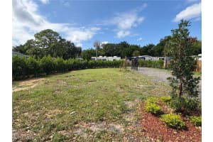 418 Cactus Circle, Lehigh Acres, FL 33936 - MLS#225077702