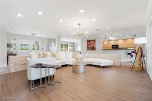 503 Neapolitan Way, Naples, FL 34103 - MLS#225077710