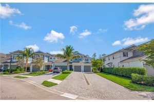 2542 Seychelles Drive, Naples, FL 34112 - MLS#225077736