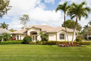 6900 Mill Run Cir, Naples