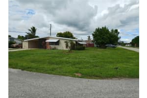 801 Perry Avenue, Lehigh Acres, FL 33936 - MLS#225077794