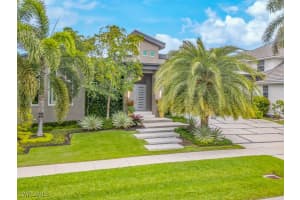 600 Crescent Street, Marco Island, FL 34145 - MLS#225077800