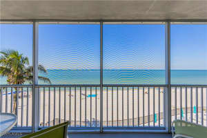 1977 GULF SHORE Boulevard, Naples, FL 34102 - MLS#225077815