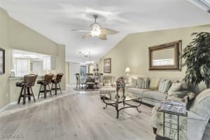 5899 Chanteclair Dr 226, Naples