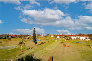 29 High Point Cir E 508, Naples