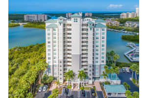 420 Cove Tower Drive, Naples, FL 34110 - MLS#225077875