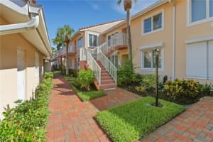 2375 Hidden Lake Drive, Naples, FL 34112 - MLS#225077877