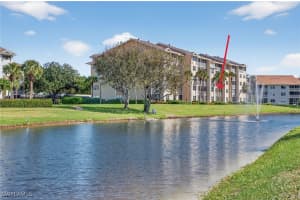 380 Horse Creek Dr 204, Naples 380 Horse Creek Dr 204, Naples