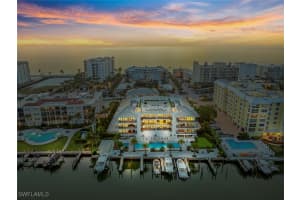 1820 Gulf Shore Blvd N 302-303, Naples